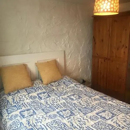 Cosy Fisherman's Cottage, Fethard-on-sea, Ireland