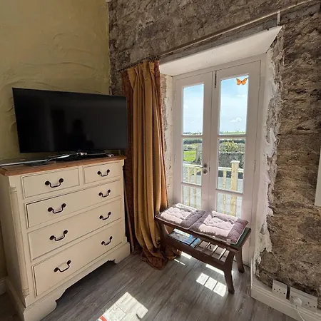 Holiday home Cosy Fisherman's Cottage, Fethard-on-sea, Ireland